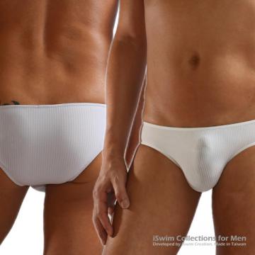 low rise under-seam bikini briefs